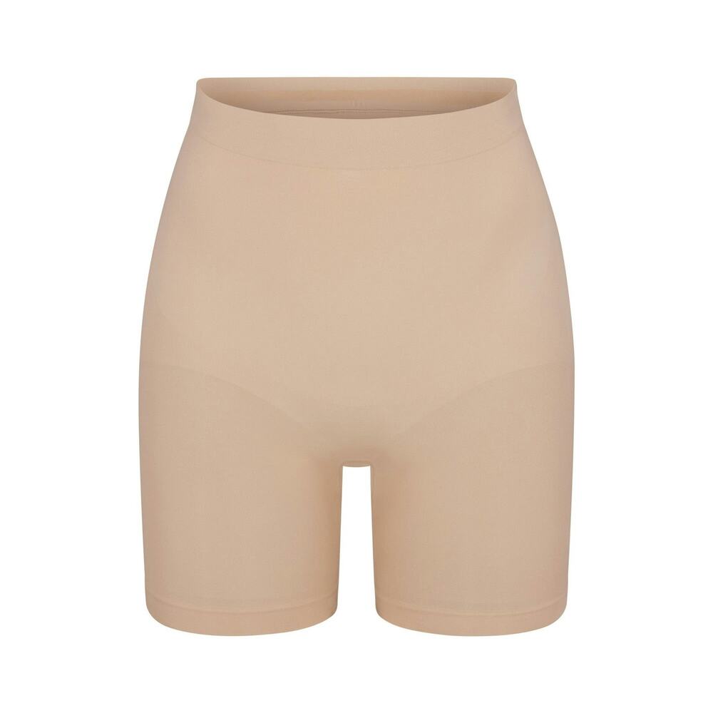 SKIMS Seamless Sculpt Mid Thigh Short S Mica NWOT Shapewear